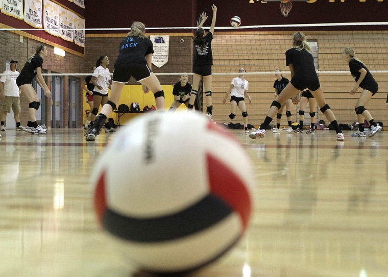 afn.082411.sp.vball1.jpg
